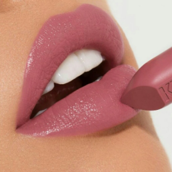 Kylie Cosmetics Other - Kylie passion lipstick